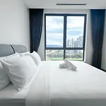 D\'Rapport Residences By Manhattan Plus